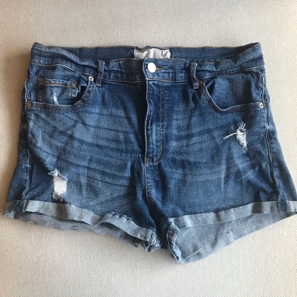 Garage High Rise Jean Shorts 13